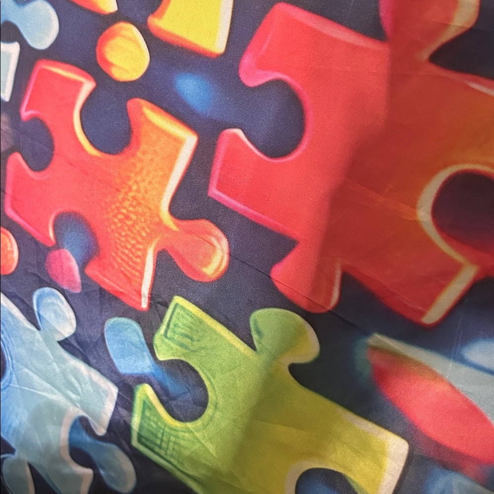 T-shirts, miscellaneous items, bundle box, jewelry, etc.